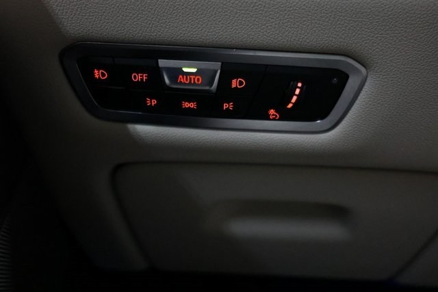 BMW X7 Thumbnail Image 207