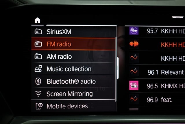 BMW X7 Thumbnail Image 215