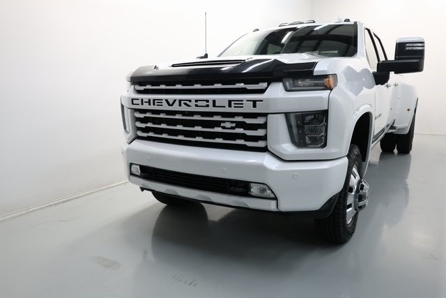 2020 Chevrolet Silverado 3500HD LTZ photo 44