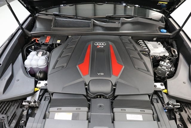 Audi RS Q8 performance Thumbnail Image 236