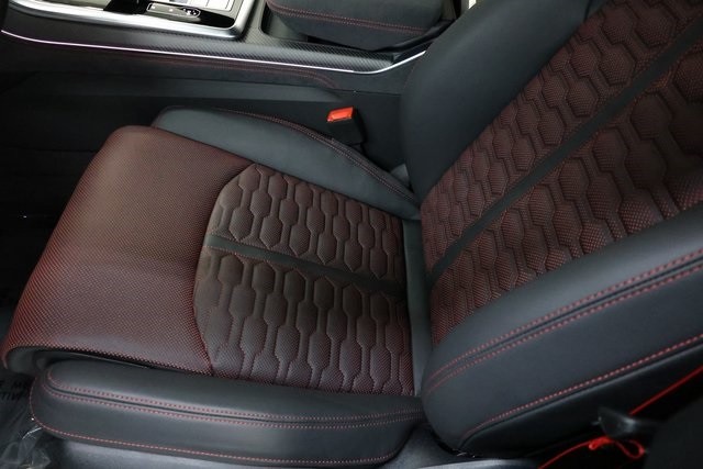 Audi RS Q8 performance Thumbnail Image 190