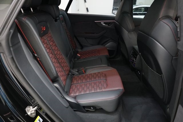 Audi RS Q8 performance Thumbnail Image 194