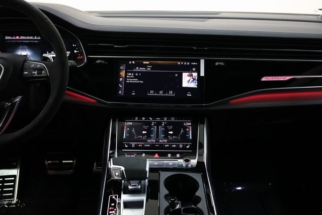 Audi RS Q8 performance Thumbnail Image 199