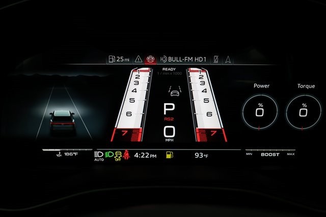 Audi RS Q8 performance Thumbnail Image 214