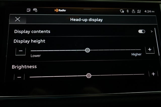 Audi RS Q8 performance Thumbnail Image 216