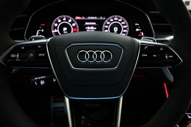 Audi RS 6 Thumbnail Image 226