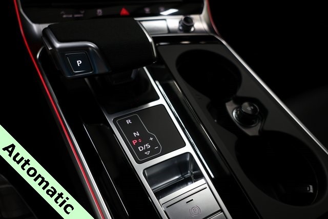 Audi RS 6 Thumbnail Image 150
