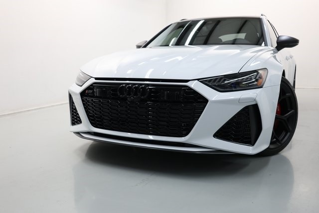 Audi RS 6 Thumbnail Image 180