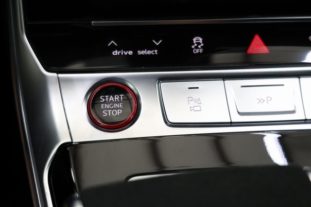 Audi RS 6 Thumbnail Image 202