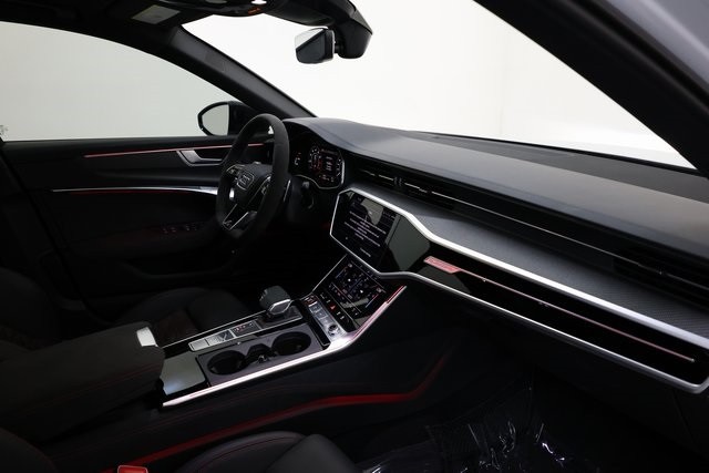 Audi RS 6 Thumbnail Image 217