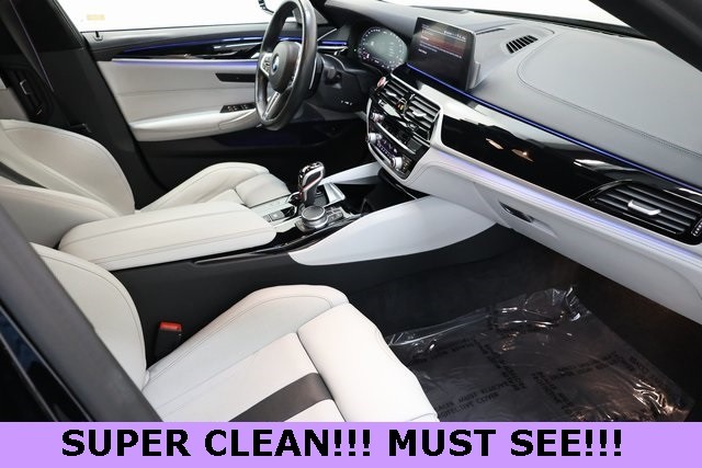 BMW M5 Thumbnail Image 120