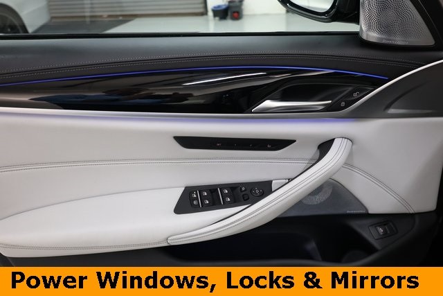BMW M5 Thumbnail Image 154