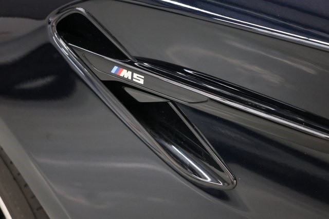 BMW M5 Thumbnail Image 164