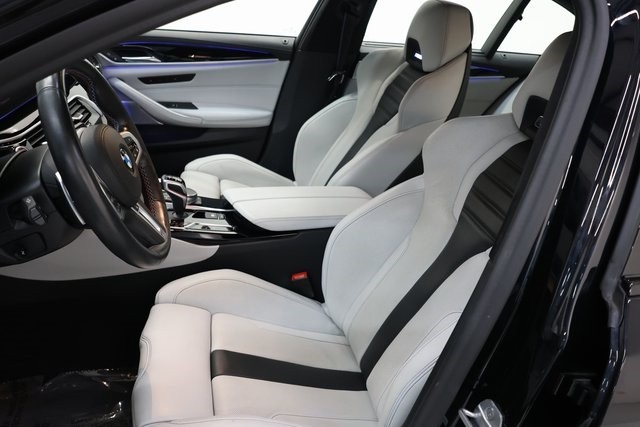 BMW M5 Thumbnail Image 166