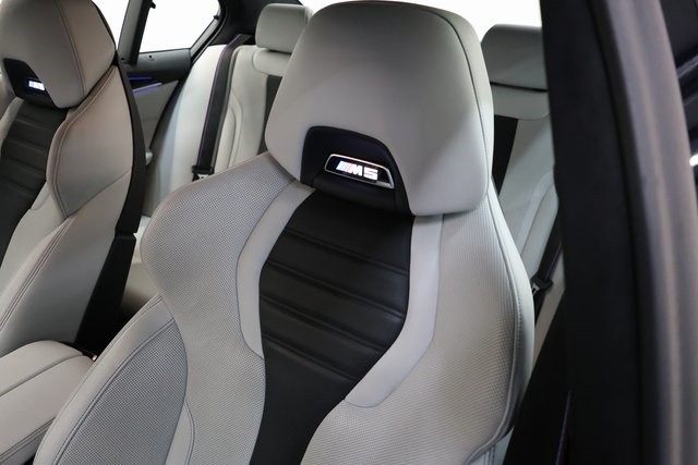 BMW M5 Thumbnail Image 167