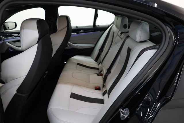 BMW M5 Thumbnail Image 170