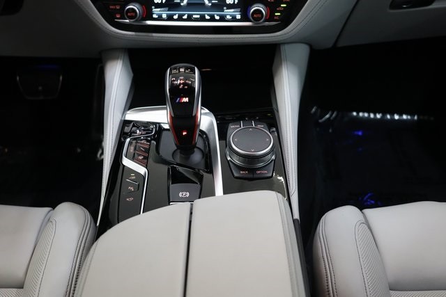 BMW M5 Thumbnail Image 184
