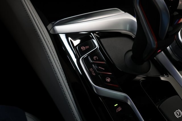 BMW M5 Thumbnail Image 185