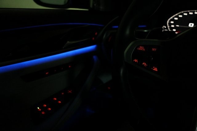 BMW M5 Thumbnail Image 202