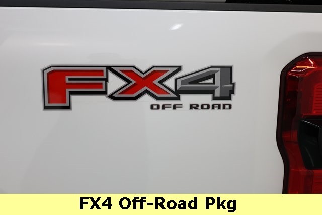 2025 Ford F-250 photo 8