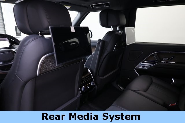 2025 Land Rover Range Rover Autobiography LWB photo 6