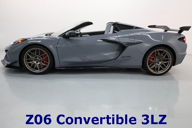 2025 Chevrolet Corvette Z06 3LZ Convertible photo 3