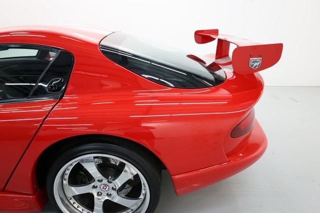 1997 Dodge Viper 10 GTS photo 34