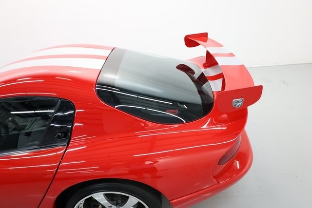 1997 Dodge Viper 10 GTS photo 35