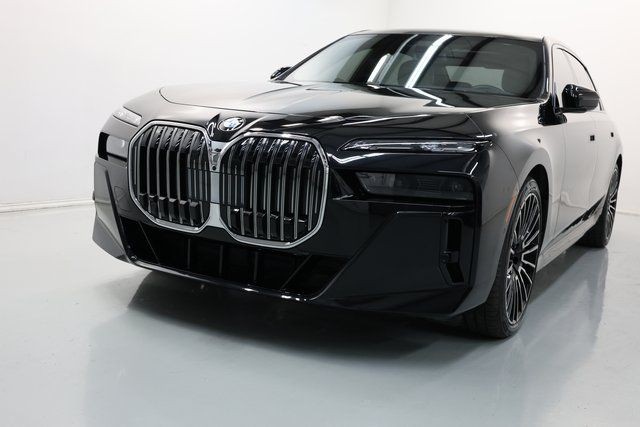 BMW 7 Series Vehicle Image 59