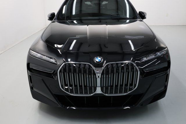 BMW 7 Series Vehicle Image 63