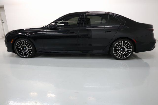 BMW 7 Series Vehicle Image 67