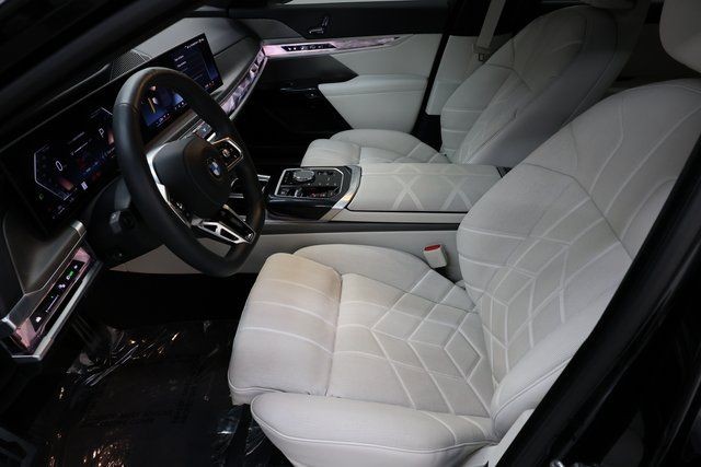 BMW 7 Series Vehicle Image 78