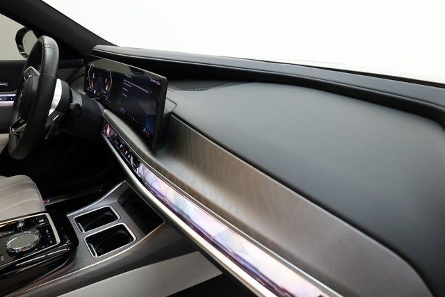 BMW 7 Series Vehicle Image 84