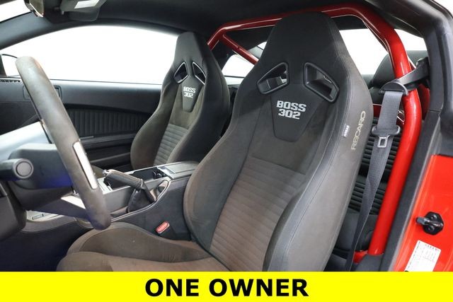 Ford Mustang Vehicle Image 10