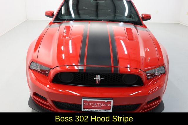 Ford Mustang Vehicle Image 15
