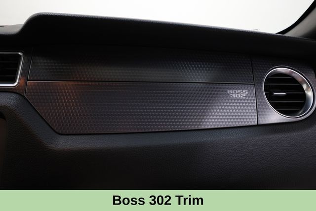 Ford Mustang Vehicle Image 19