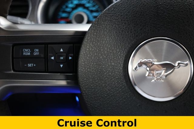 Ford Mustang Vehicle Image 26
