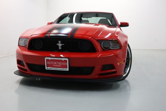 Ford Mustang Vehicle Image 41