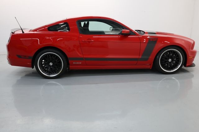 Ford Mustang Vehicle Image 45