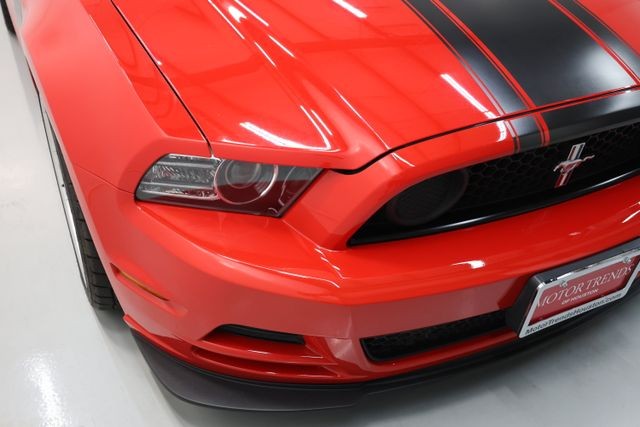 Ford Mustang Vehicle Image 47