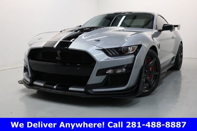 Ford Mustang Vehicle Image 02