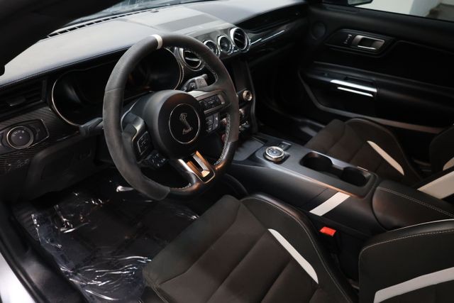 Ford Mustang Vehicle Image 82