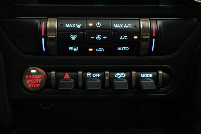 Ford Mustang Vehicle Image 95