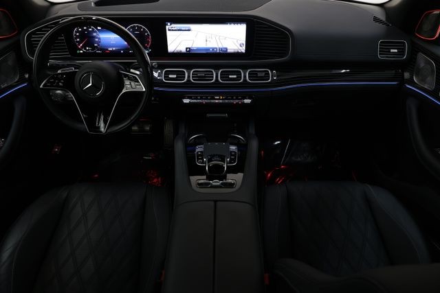 Mercedes-Benz GLS Vehicle Image 108
