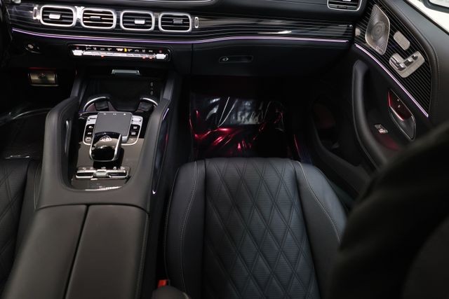Mercedes-Benz GLS Vehicle Image 110