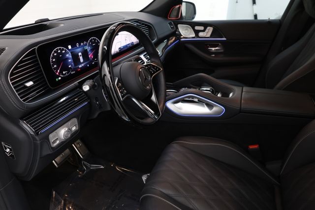 Mercedes-Benz GLS Vehicle Image 118