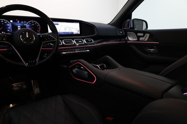 Mercedes-Benz GLS Vehicle Image 120
