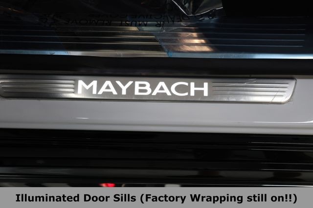 Mercedes-Benz GLS Vehicle Image 35