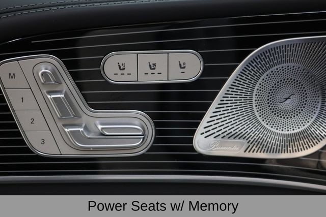 Mercedes-Benz GLS Vehicle Image 37