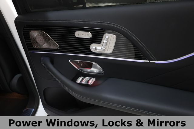 Mercedes-Benz GLS Vehicle Image 57